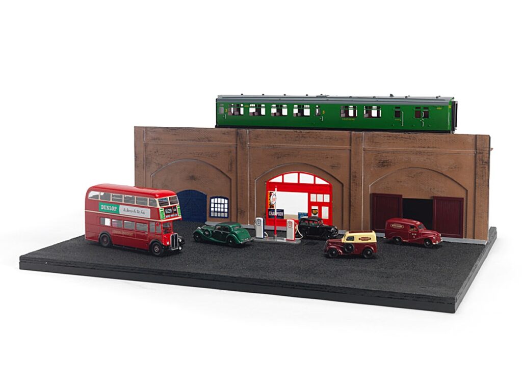 Bulleid Three-Coach Sets no: 770-793