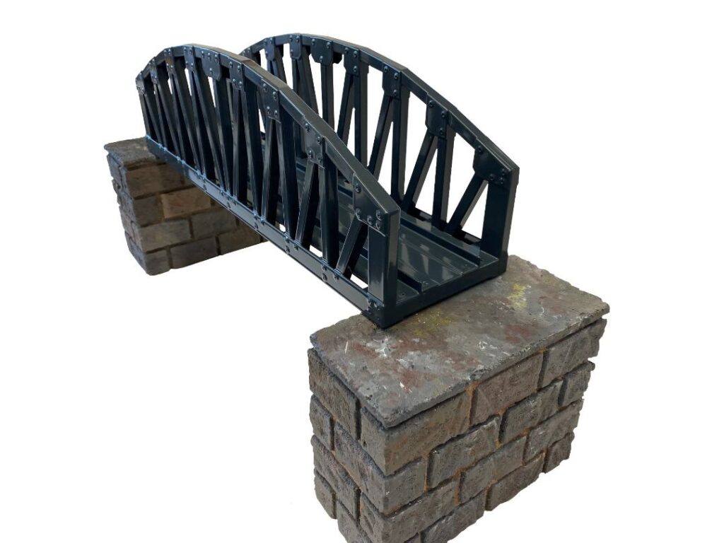 Hornby Dublo style through truss girder bridge